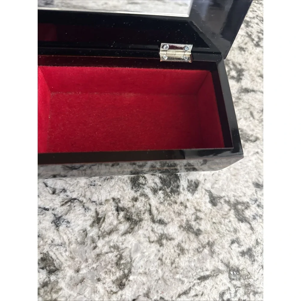 Music Jewelry Box With Floral Engraving From Japan